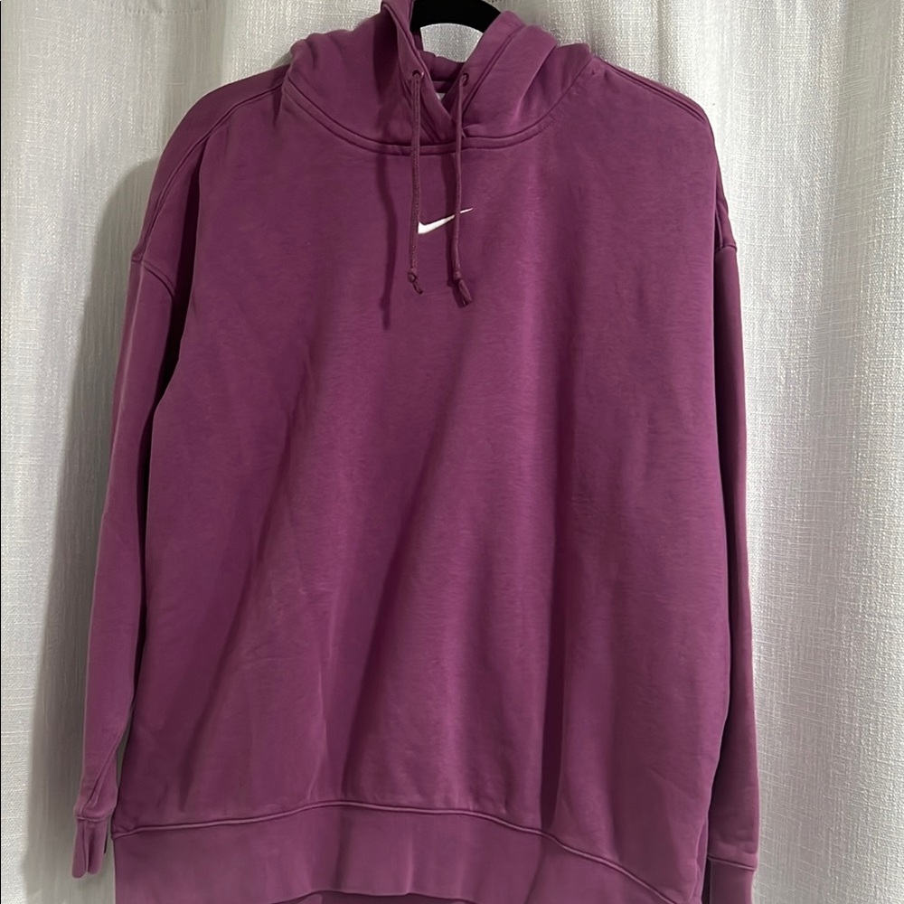Nike Women's Purple Hoodie Sweater